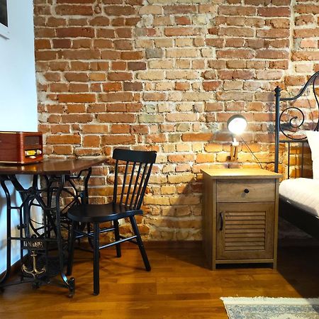 Apartament Skorpion Centrum Sanok Buitenkant foto
